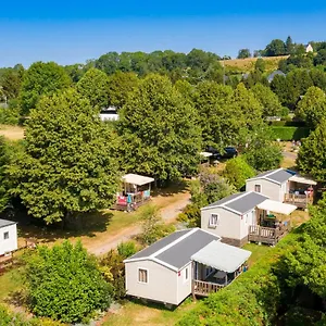 https://camping-les-aurandeix.hotels-rhonealpes.com