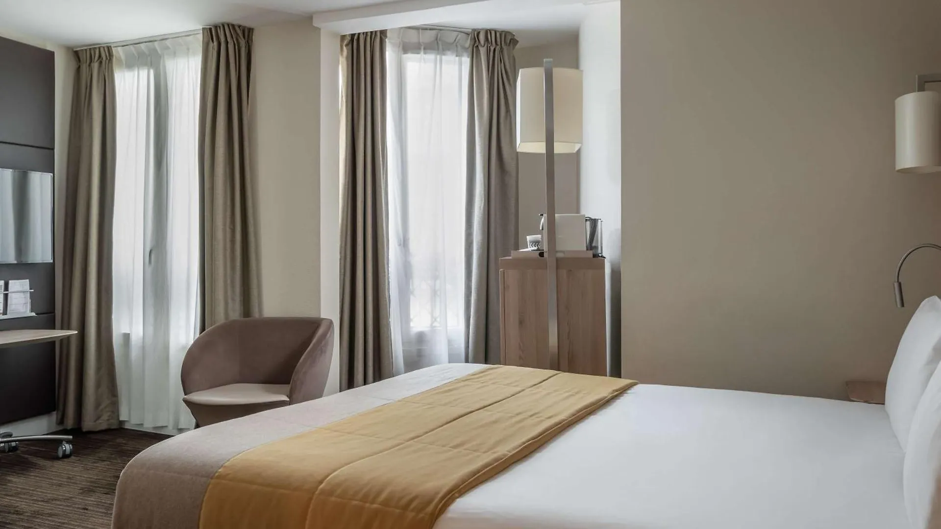Mercure Paris Pigalle Sacre Coeur 4*,