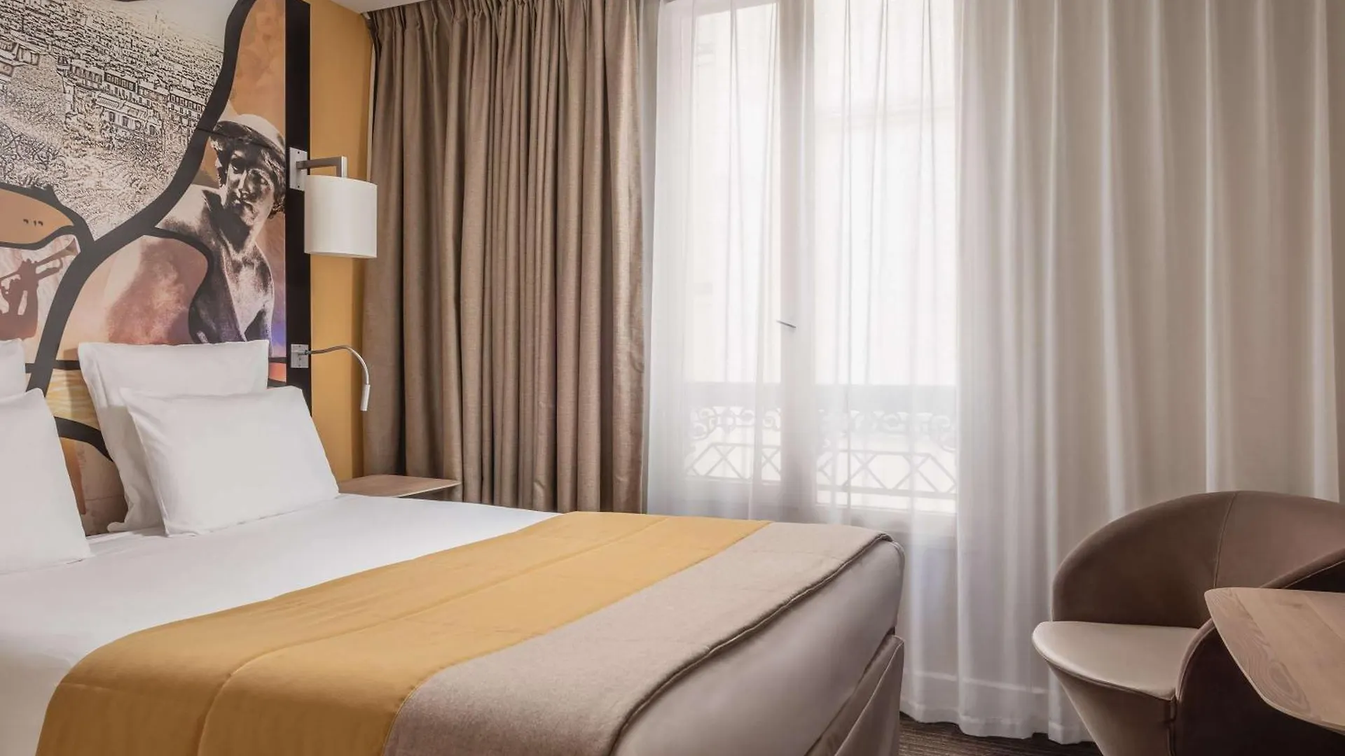 Mercure Paris Pigalle Sacre Coeur Hotel