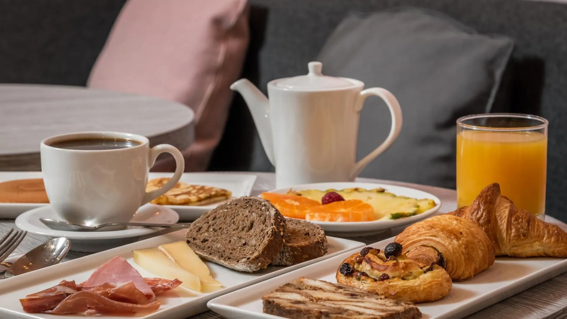 Mercure Paris Pigalle Sacre Coeur 4*,